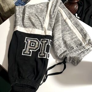 VS PINK SWEATS